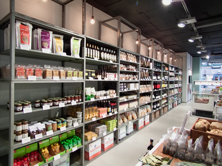 Продовольственный магазин Bilder& De Clercq в Амстердаме