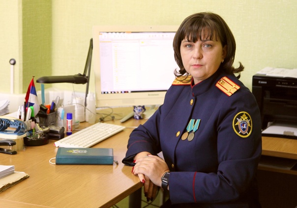 Воинские звания. командиры (начальники) и подчиненные. старшие и младшие